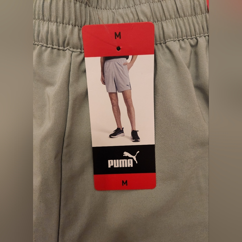Puma Gray Athletic Shorts Lightweight Elastic Waist, Size: Medium - Picture 2 of 6